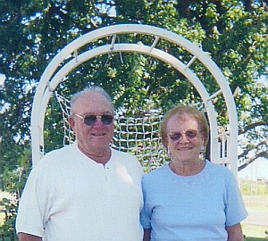 Mr. & Mrs. Robert Long Robert & Jean Long